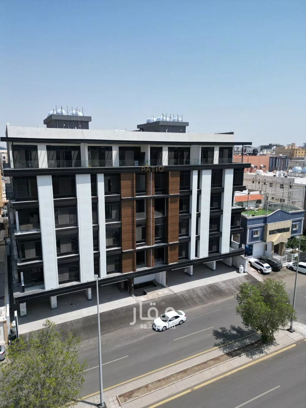 5 bedroom apartment in Al Zahra 1