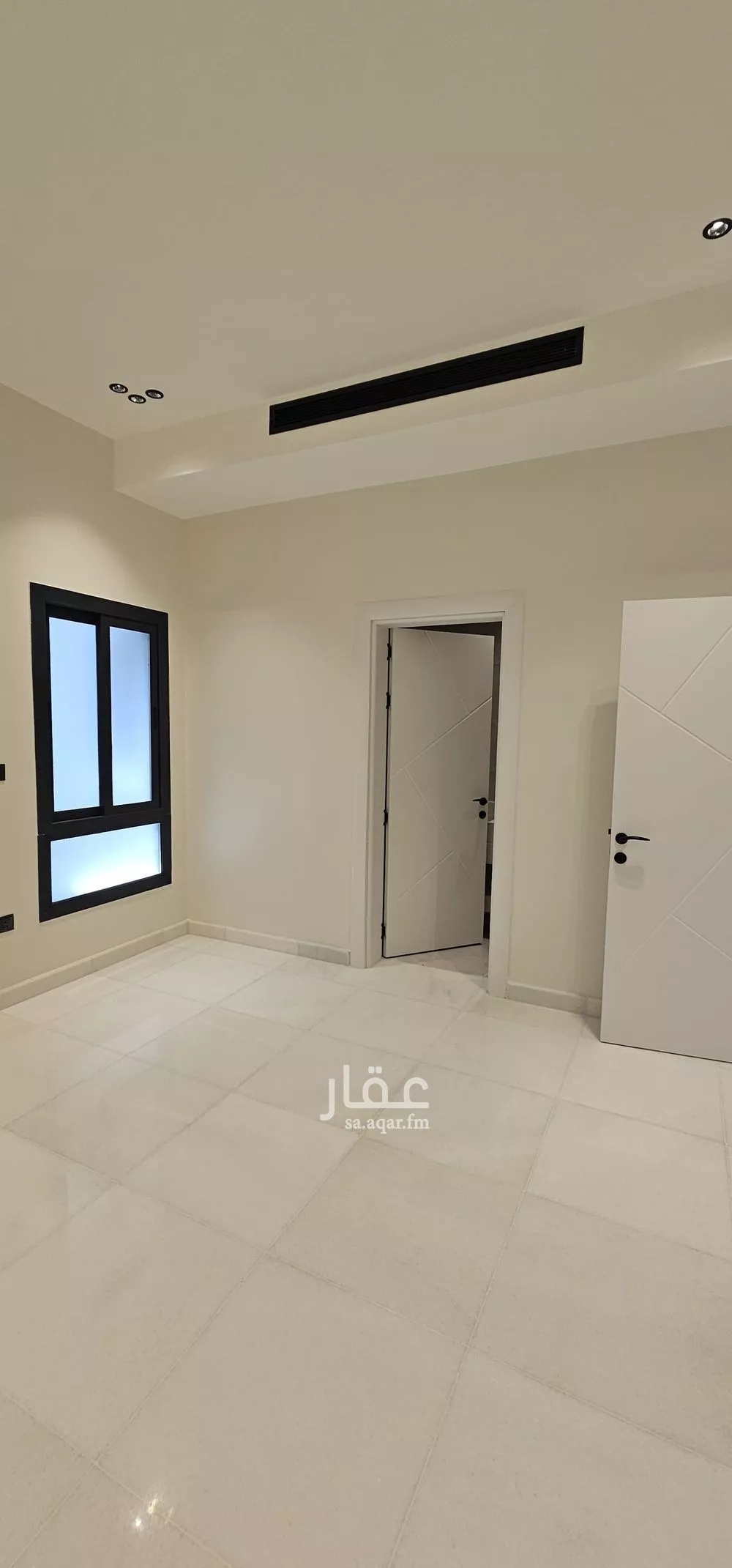 شقة 5 غرف في الزهراء 5