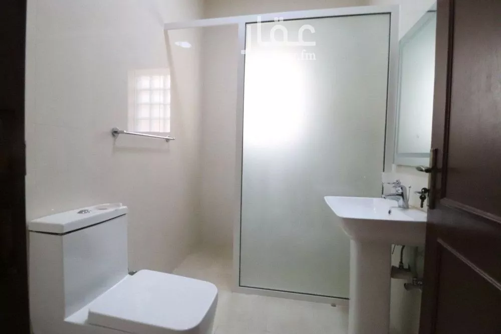 شقة 4 غرف في الروضة، جدة 7