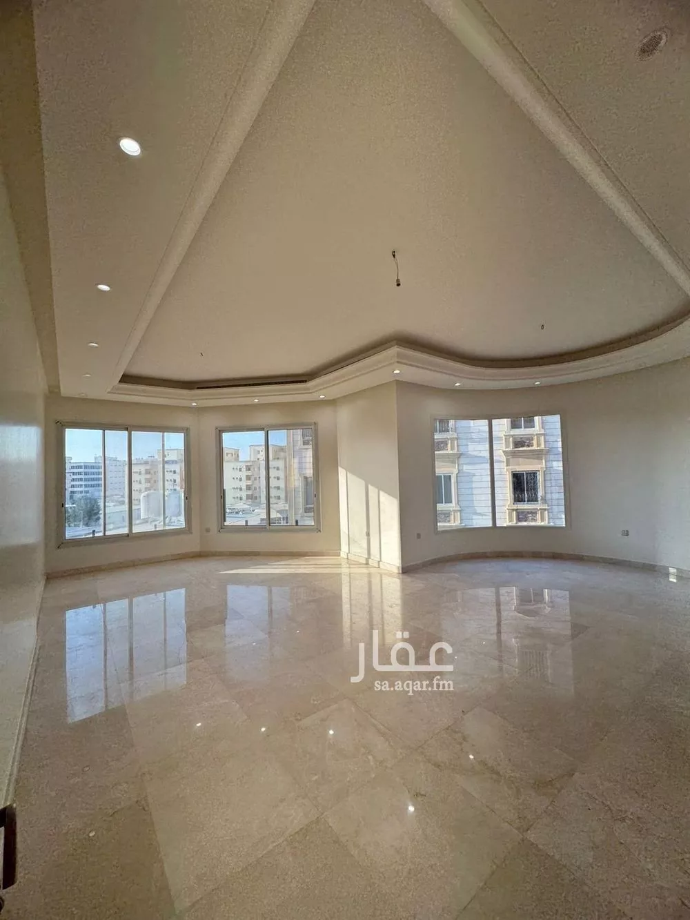 شقة 5 غرف في الفيصلية 2