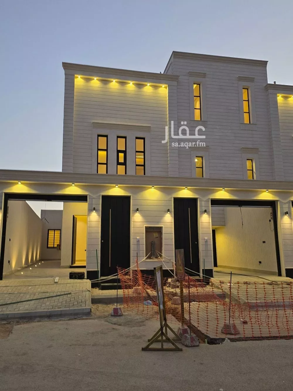 دور 9 غرف في أحد 5