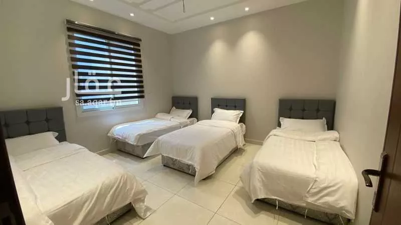 شقة 6 غرف في الورود 3