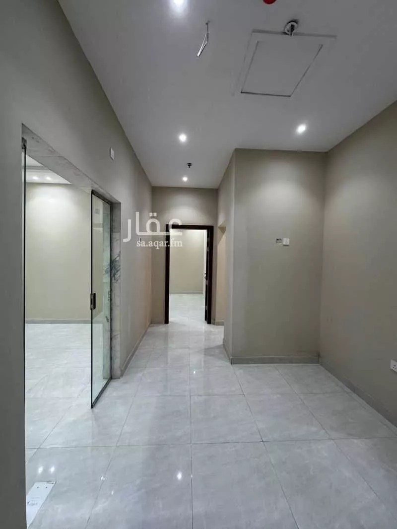 4 bedroom office in Al Wahah, Jeddah 10