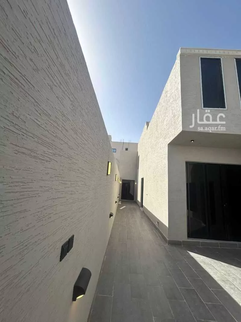 6 bedroom floor in Al Matar 1