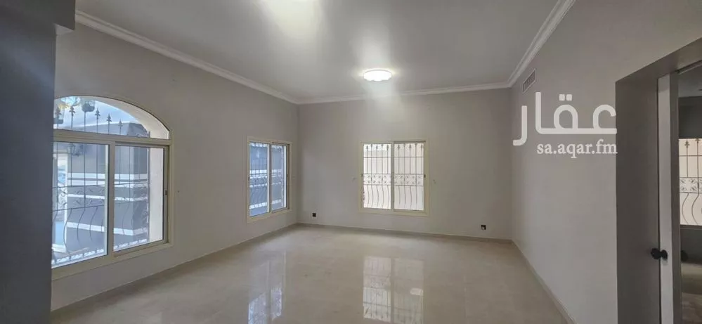 فيلا 12 غرف في الخزامى 3