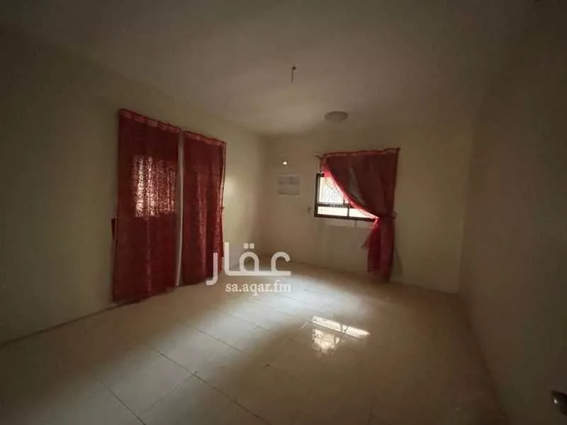 مكتب 160 م² في جرير 4