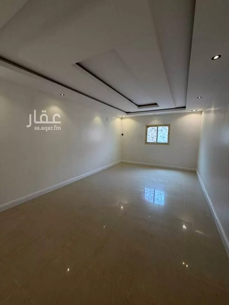 3 bedroom floor in As Suwaidi 4