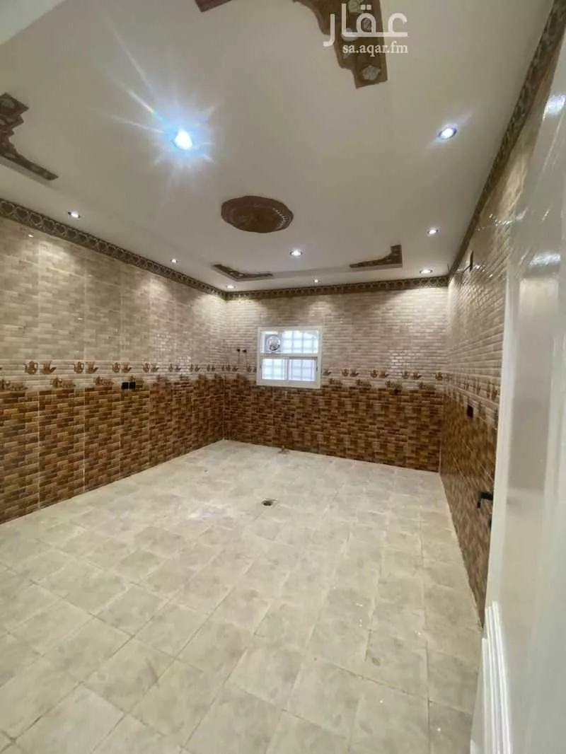 فيلا 8 غرف في الرمال 5