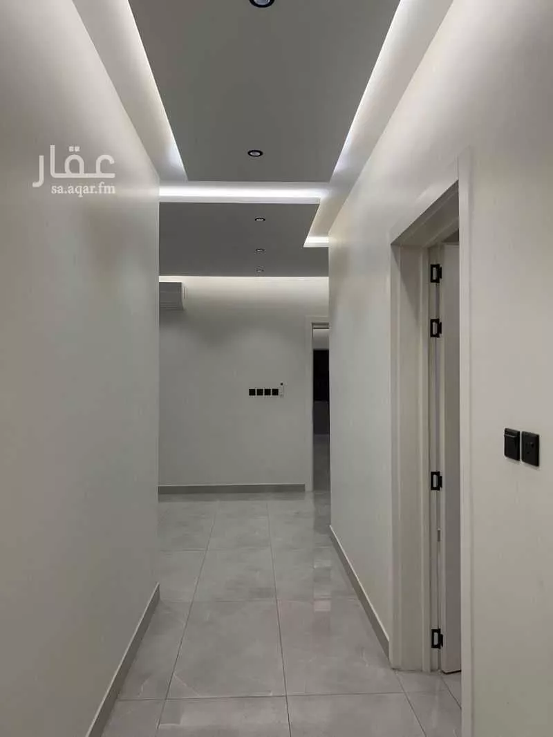5 bedroom apartment in As Saadah, Riyadh 17
