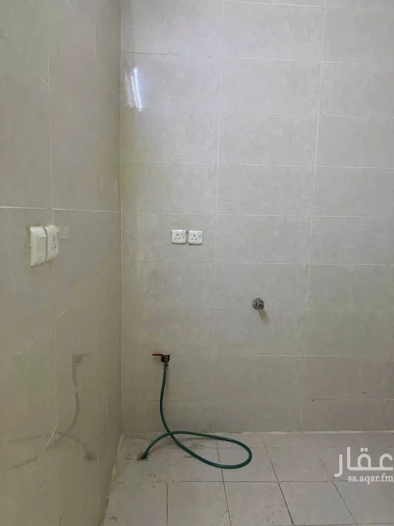 شقة 1 غرف في السعادة 2