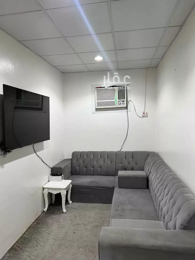 دور 2 غرف في السعادة 1