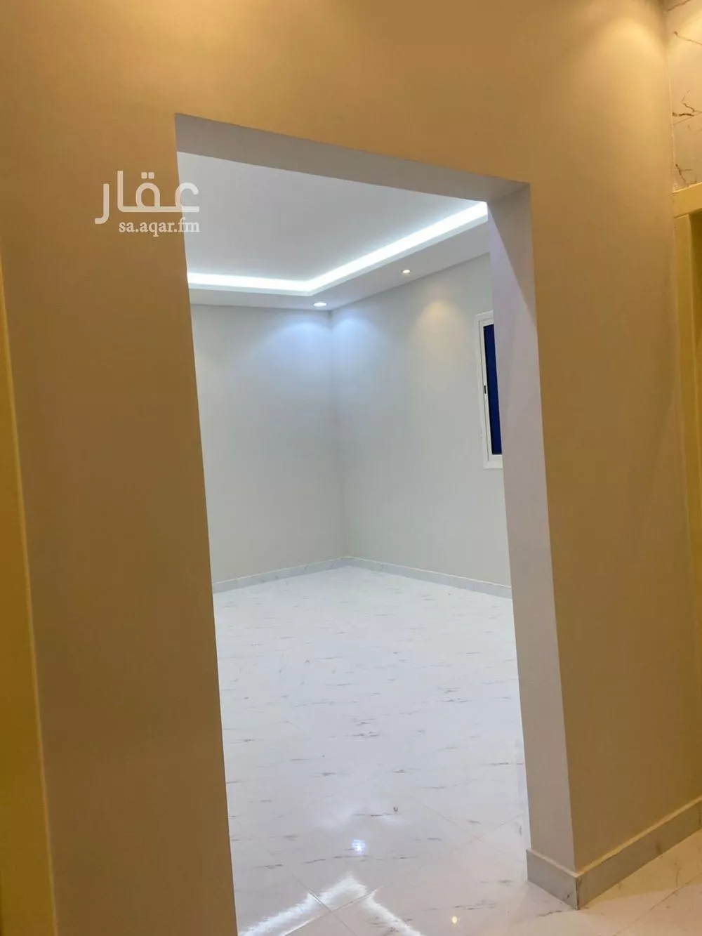 3 bedroom floor in Dahiat Namar 1
