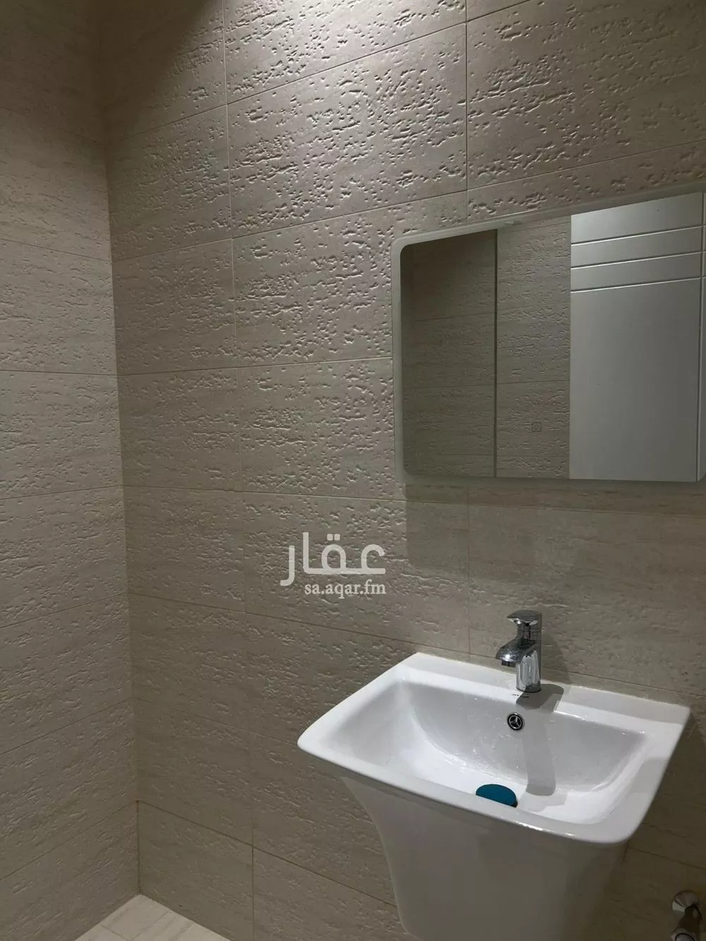 دور 3 غرف في النرجس 3