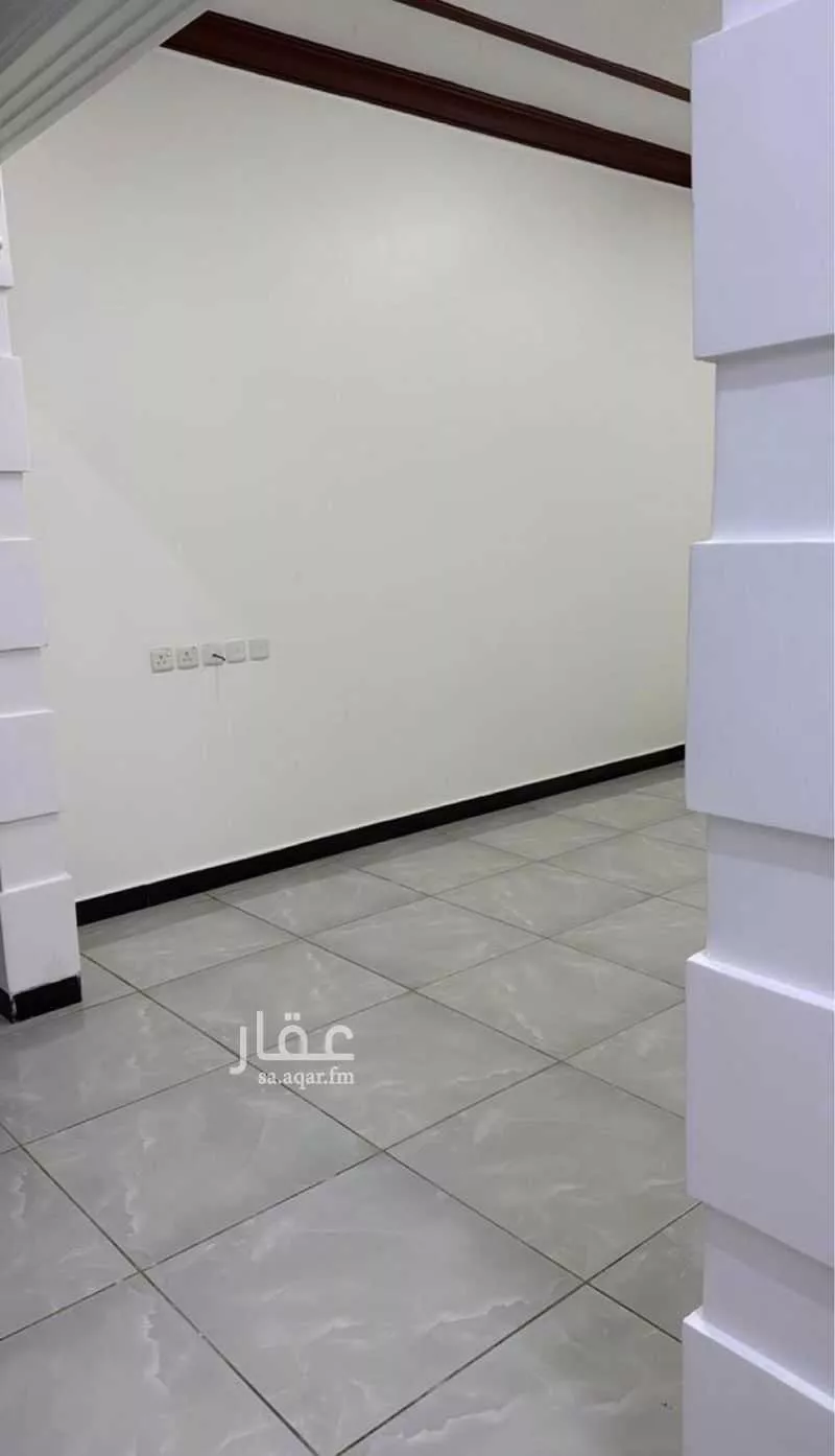 شقة 2 غرف في الرمال 3