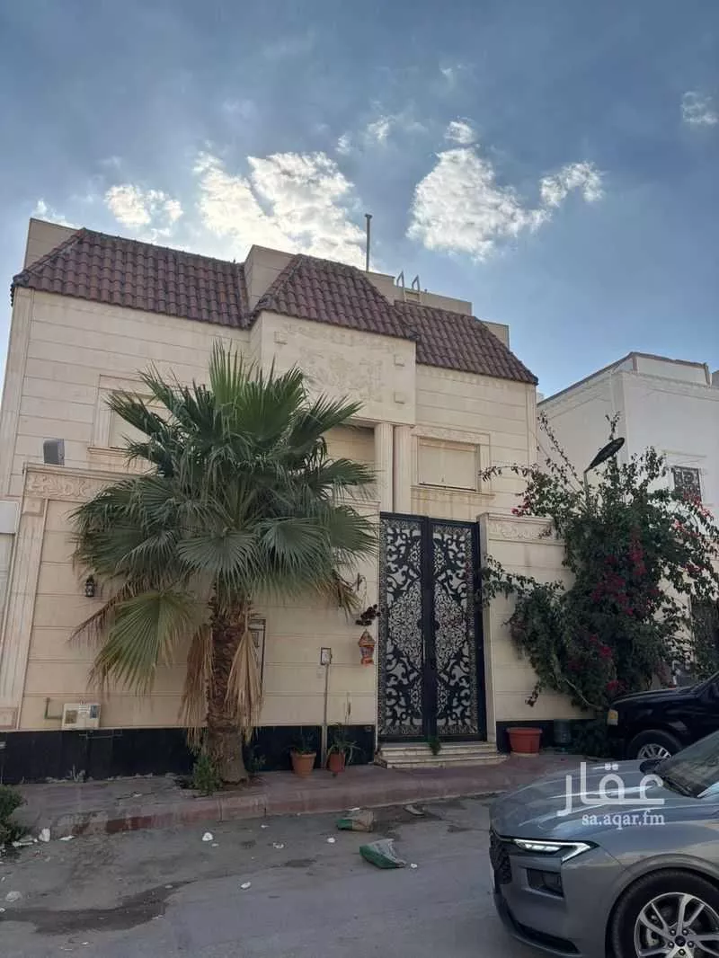 فيلا 14 غرف في الملقا 2