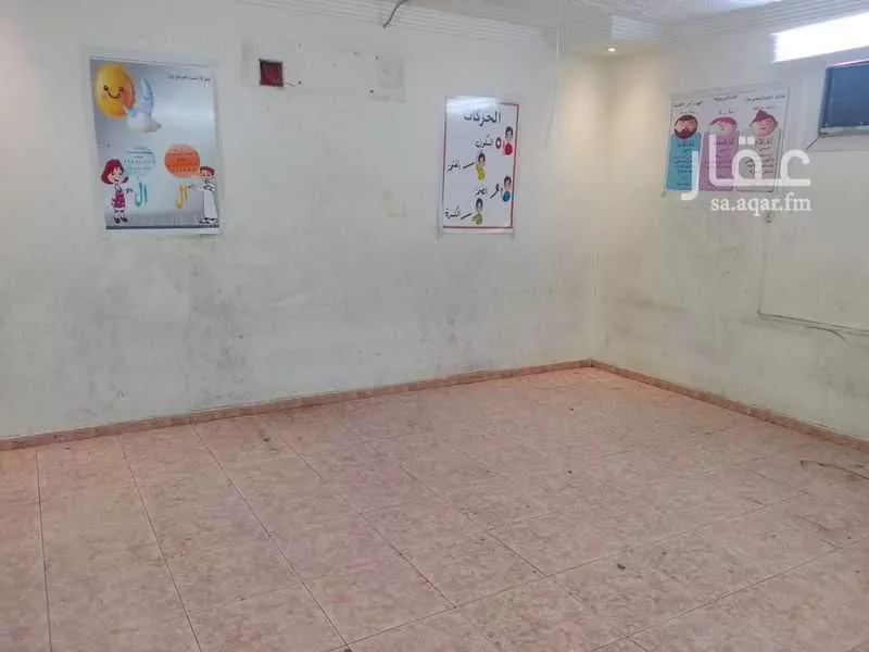 فيلا 35 غرف في العريجاء الغربية 3