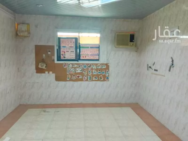 فيلا 35 غرف في العريجاء الغربية 5