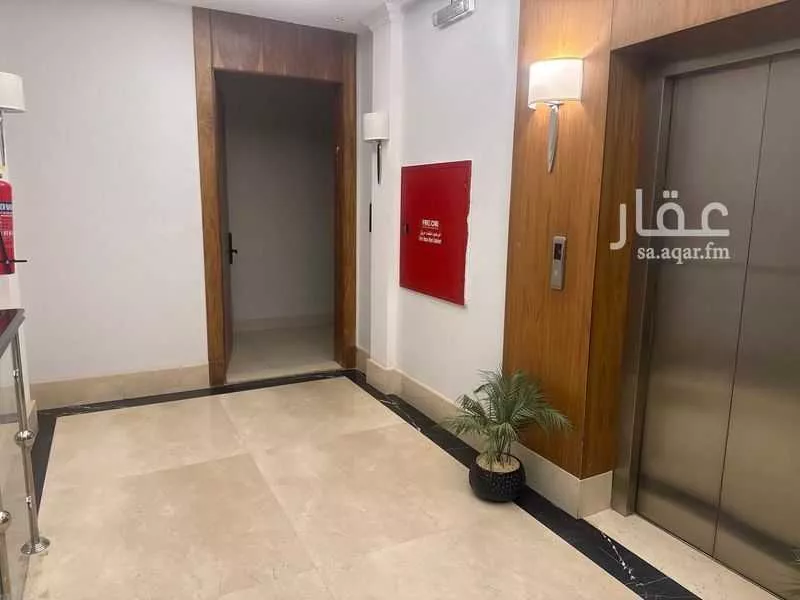 4 bedroom apartment in Granada, Riyadh 6