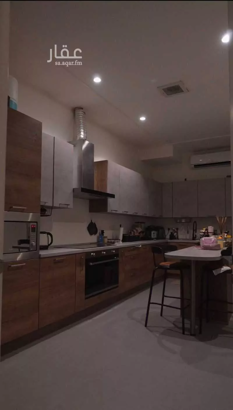 فيلا 7 غرف في النرجس 5