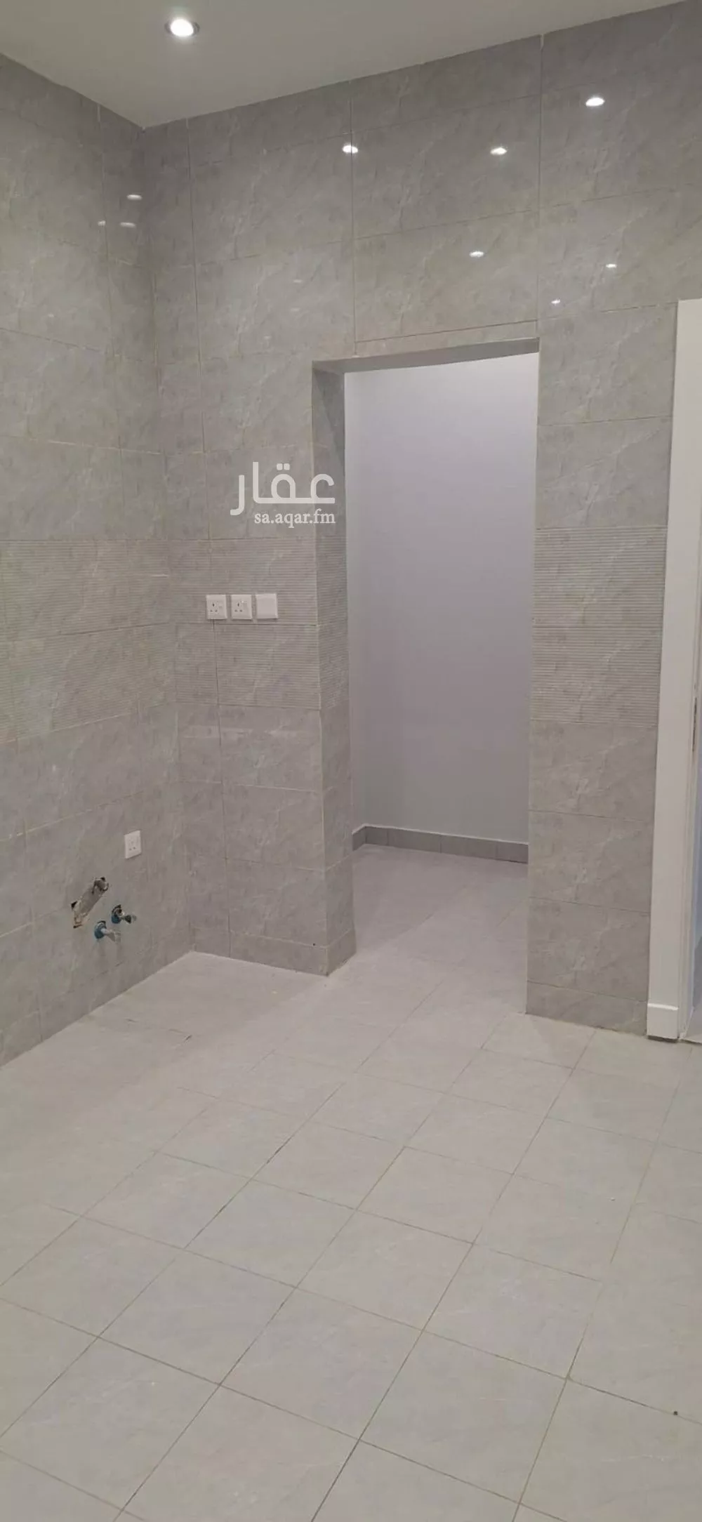 دور 2 غرف في العارض 8