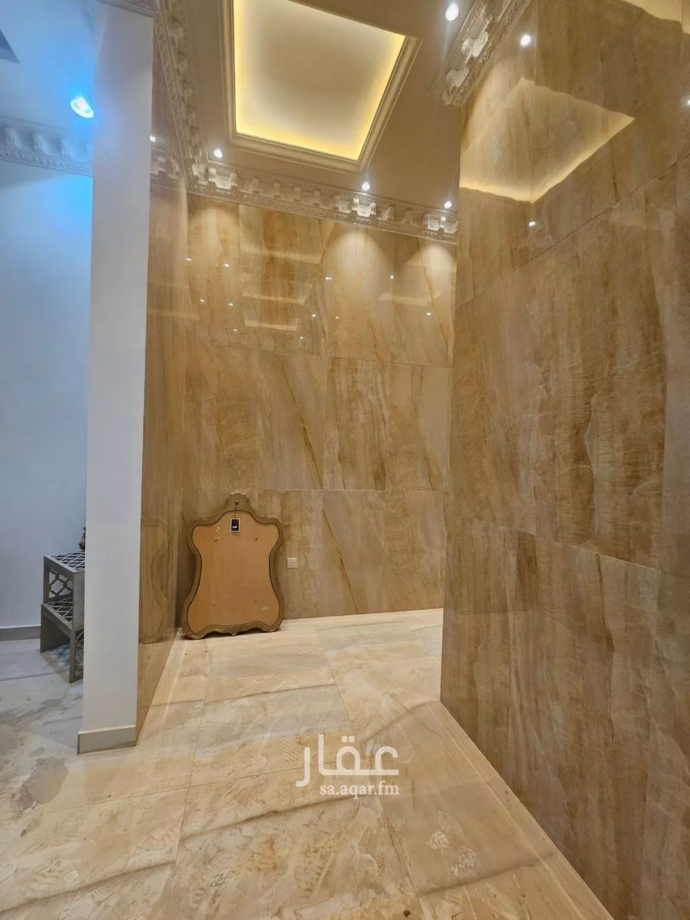 فيلا 5 غرف في النرجس 3