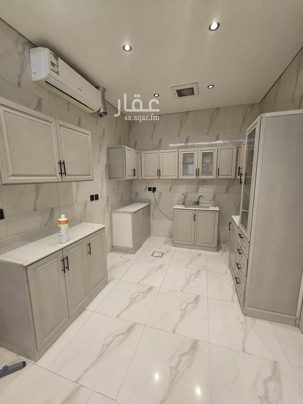 دور 4 غرف في النرجس 3