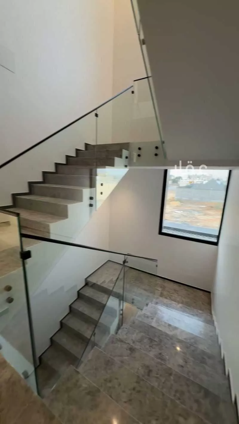 دور 4 غرف في العارض 1