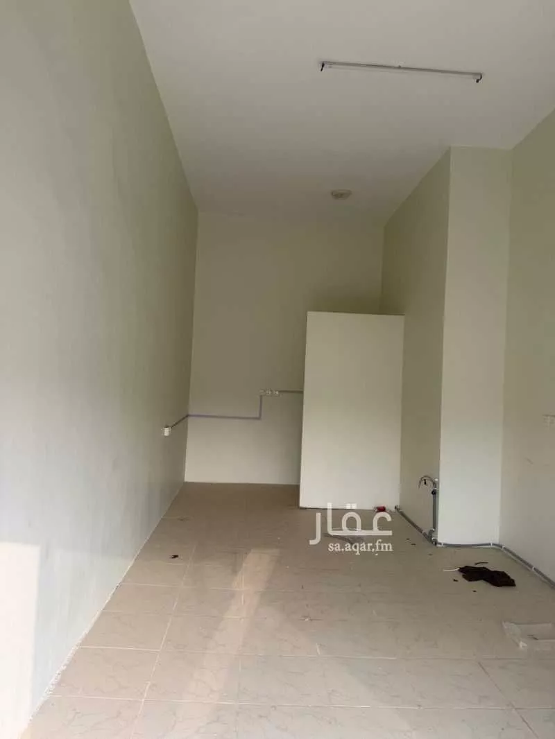 shop in Al Sadd, Madinah 8