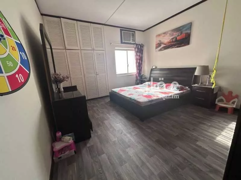 5 bedroom apartment in Iskan Ad Dammam 4