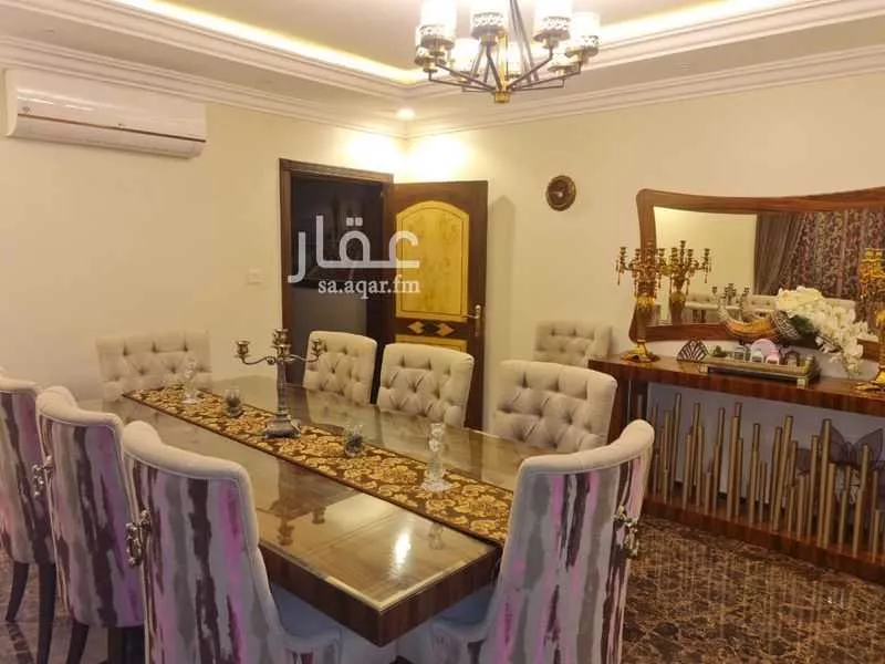 13 bedroom villa in Al Wadi 3