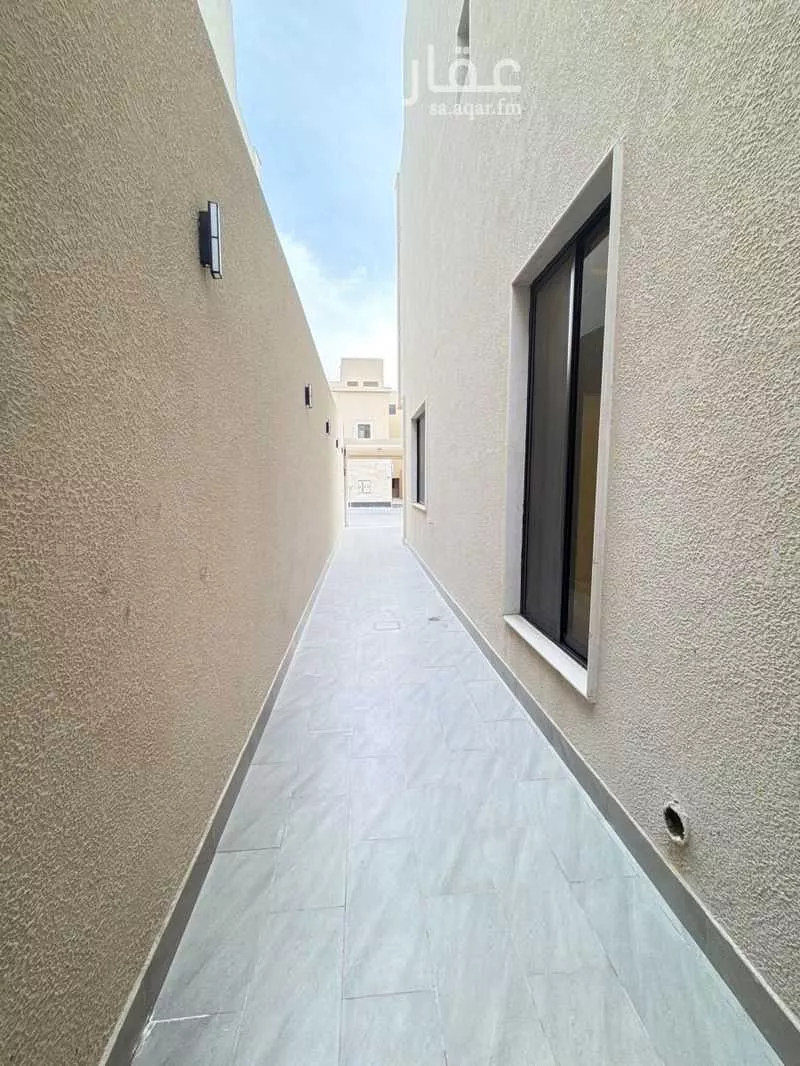 8 bedroom villa in Ash Sharq, Riyadh 8