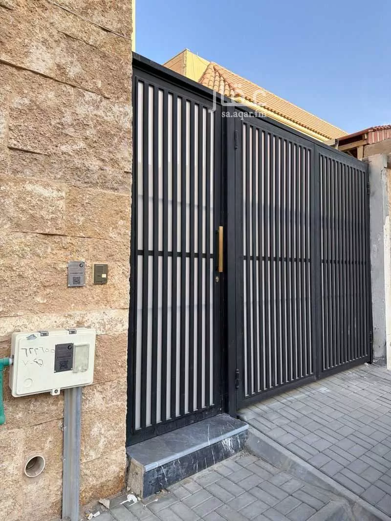 8 bedroom villa in Al Yarmouk, Riyadh 6