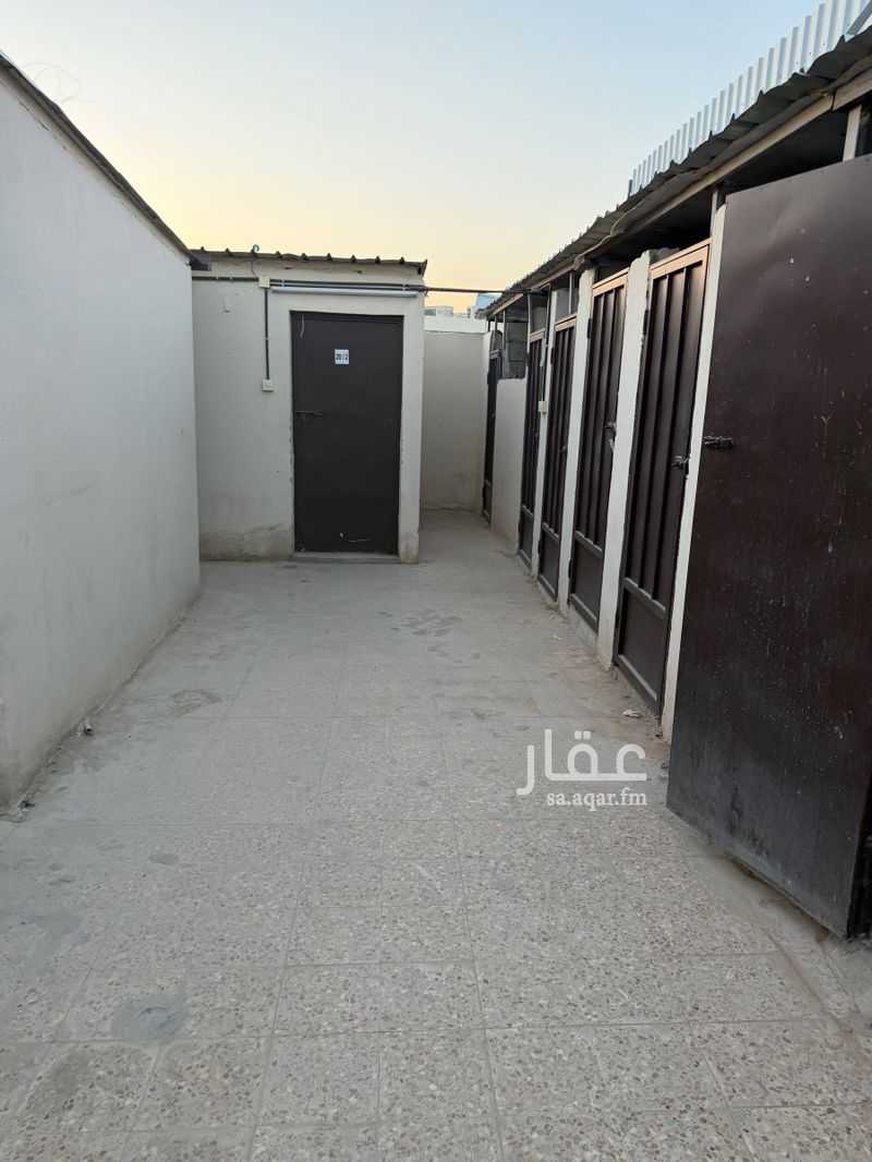 عقار 36 غرف في الخليج، الرياض 20