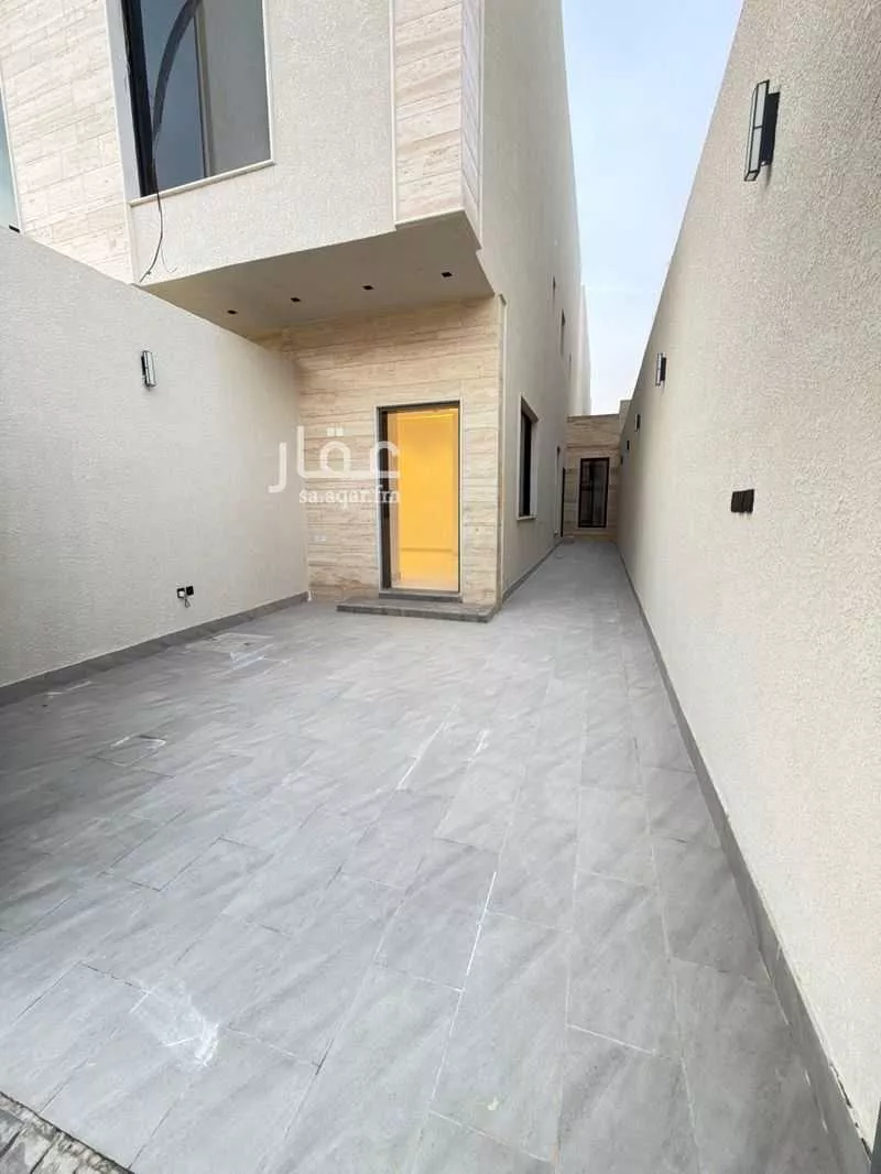 8 bedroom villa in Ash Sharq, Riyadh 4