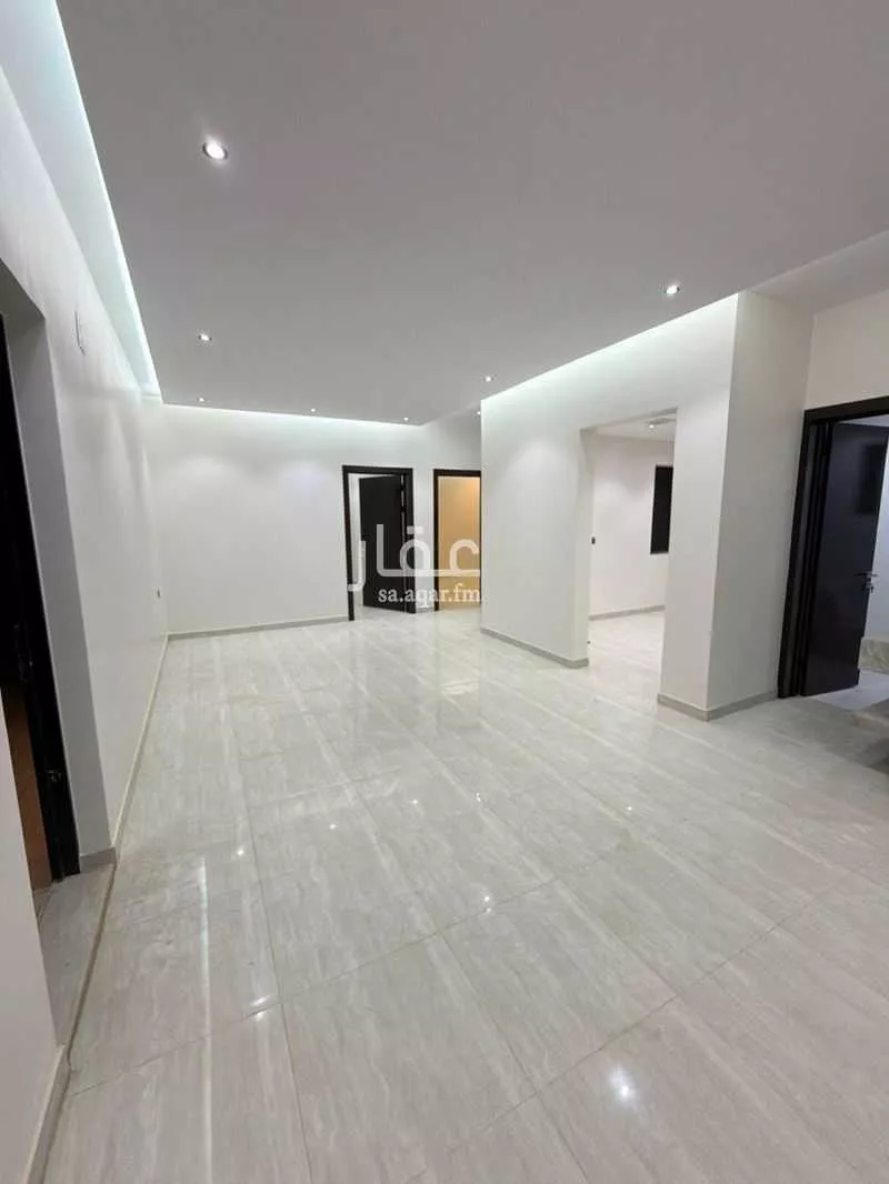 شقة 3 غرف في الرمال 1