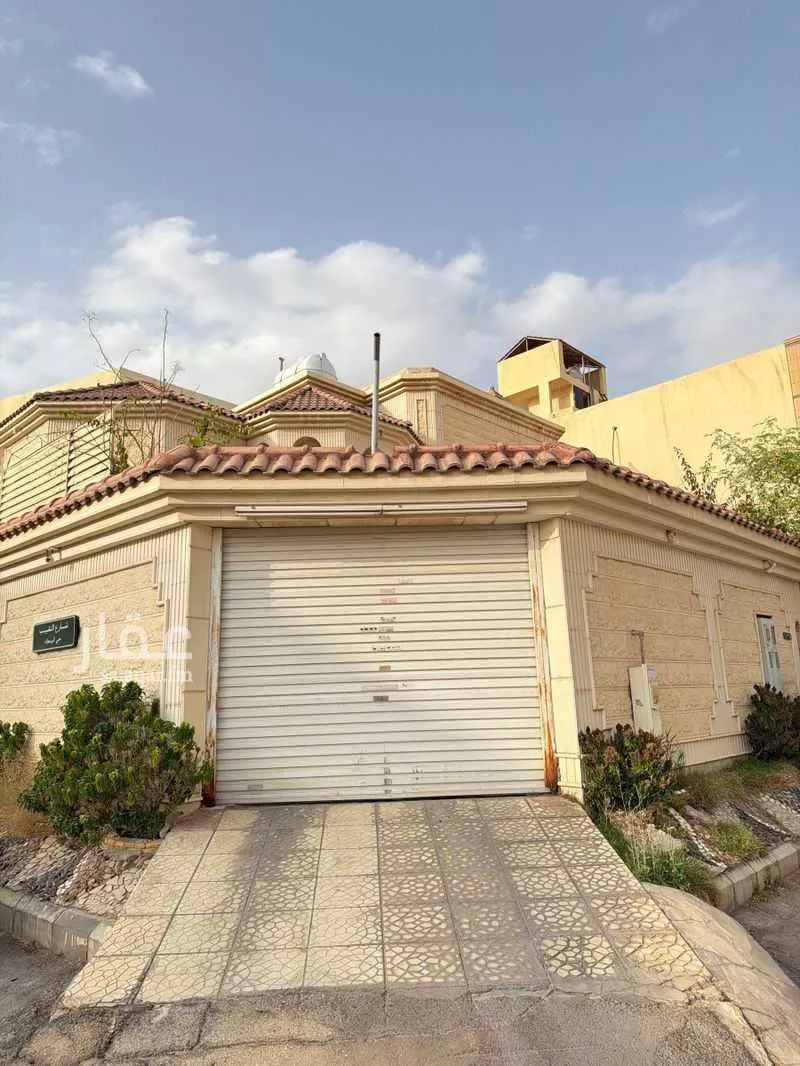 6 bedroom floor in Al Yarmouk 1