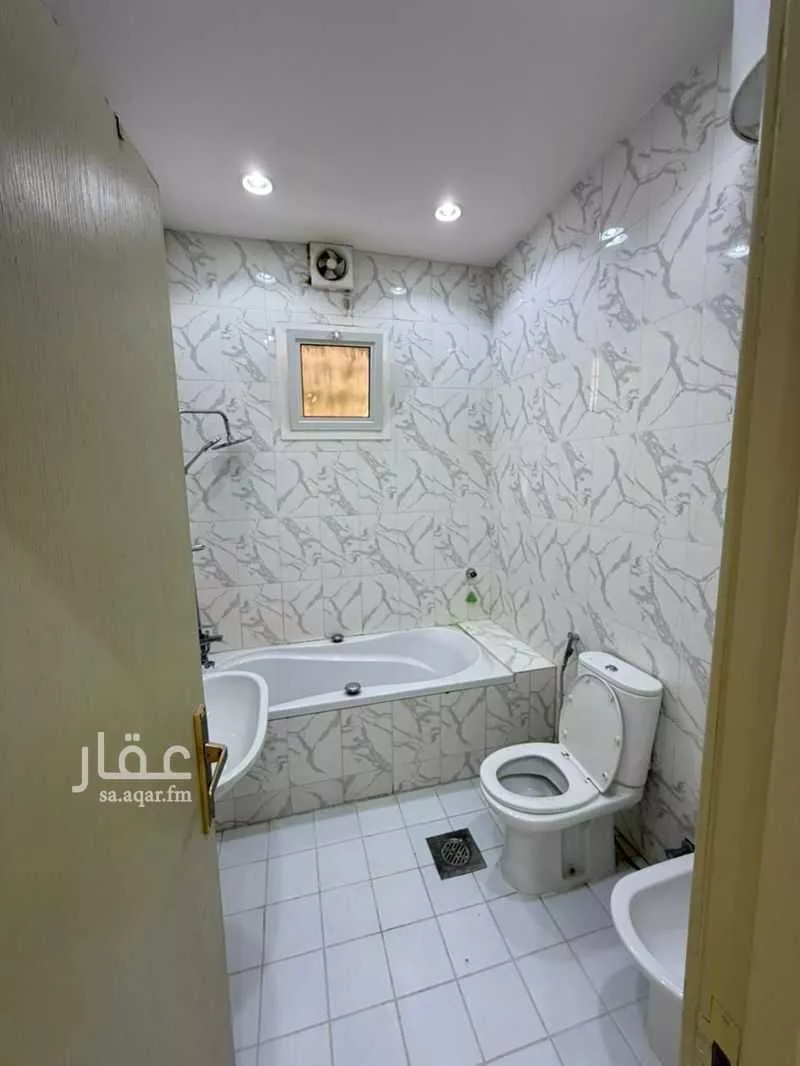 7 bedroom floor in Ishbiliyah 5