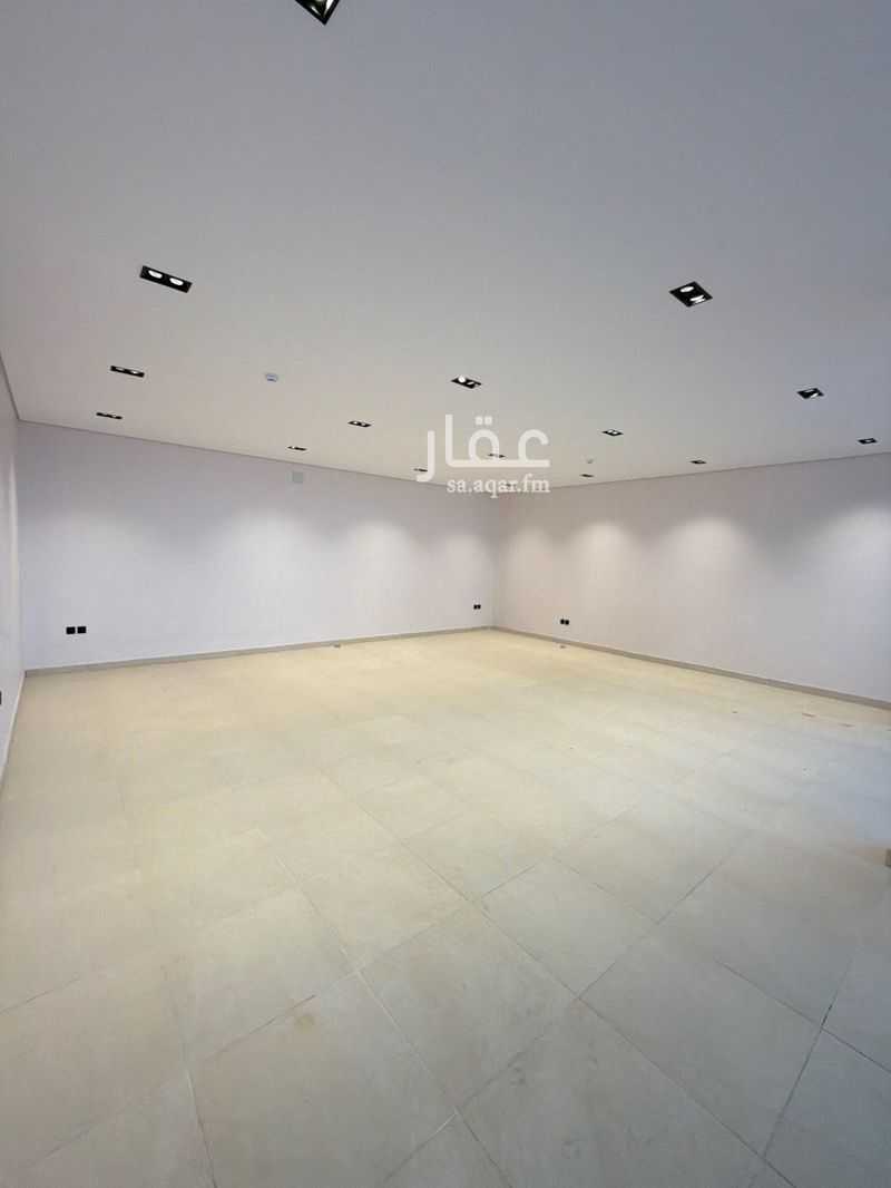 shop in Riyadh 12