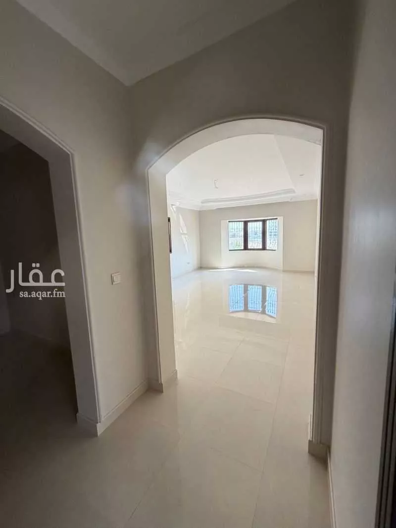 8 bedroom villa in East Beach, Eastern Province 13