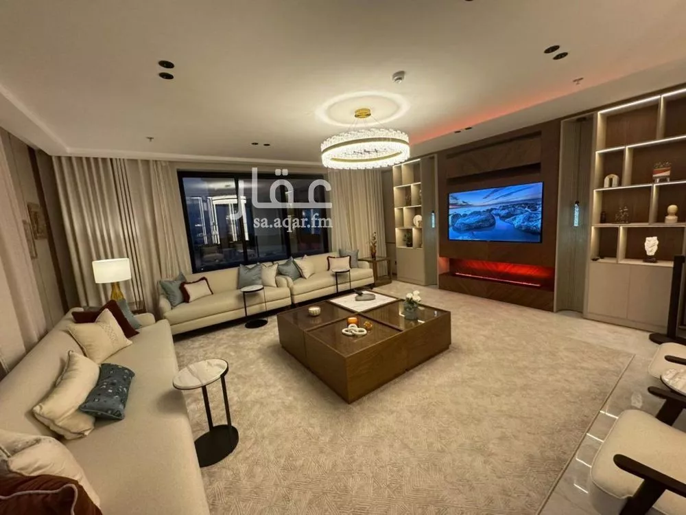 4 bedroom apartment in Ash Shati Al Gharbi, Eastern Province 4