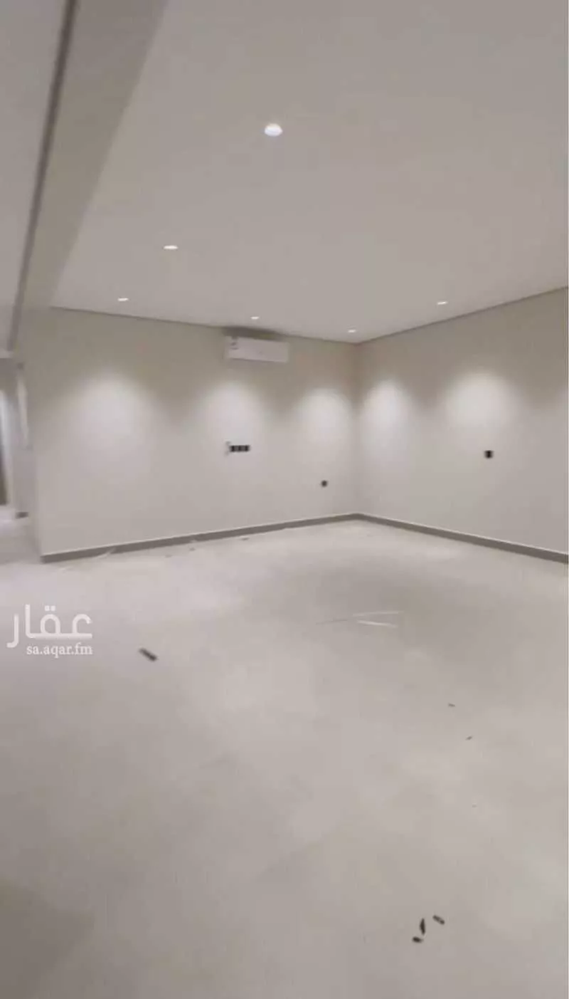 3 bedroom apartment in Al Qairawan 5