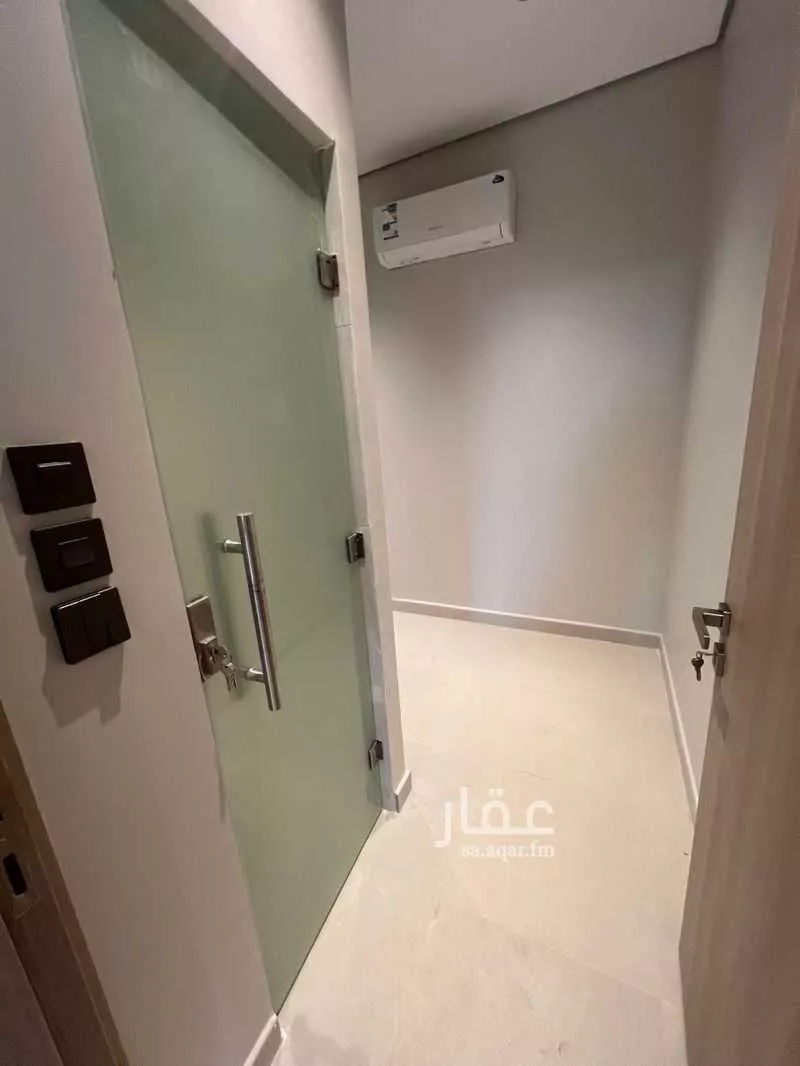 شقة 4 غرف في العارض 3