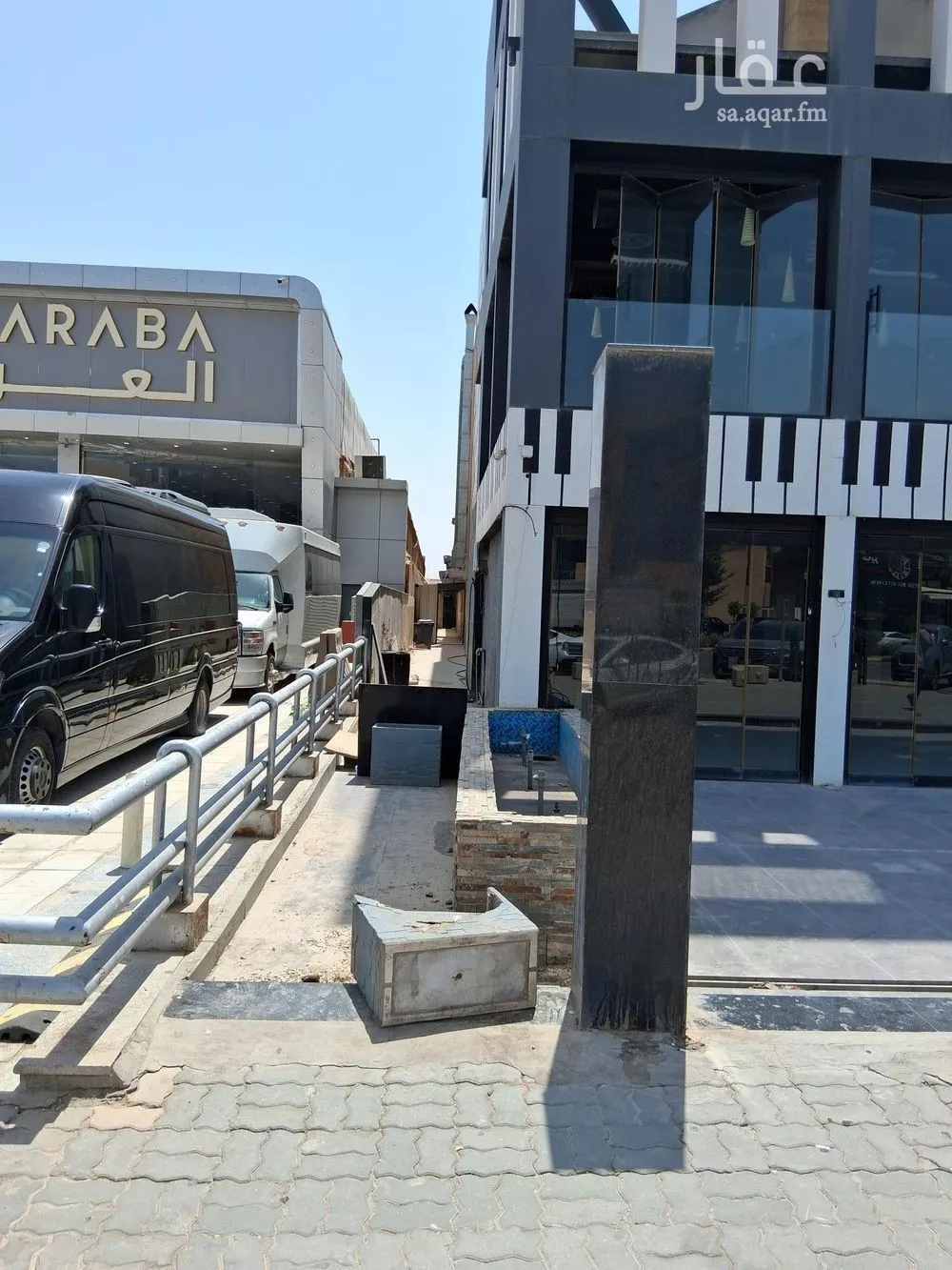 مكتب 1200 م² في العليا 3