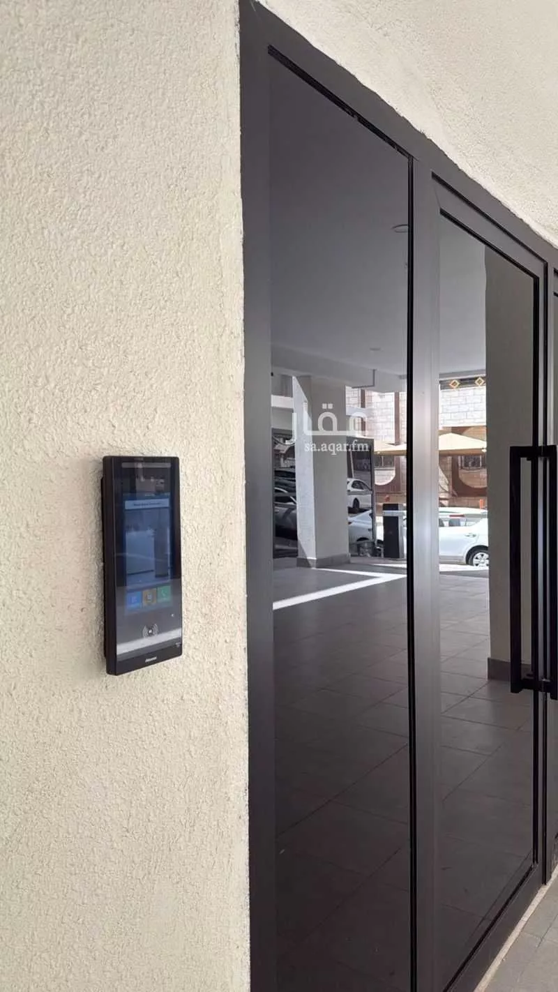 شقة 5 غرف في الصفا 5