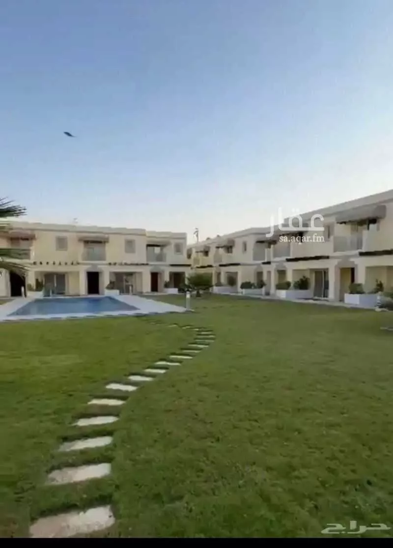 عمارة 600 م² في الحزام الذهبي 1