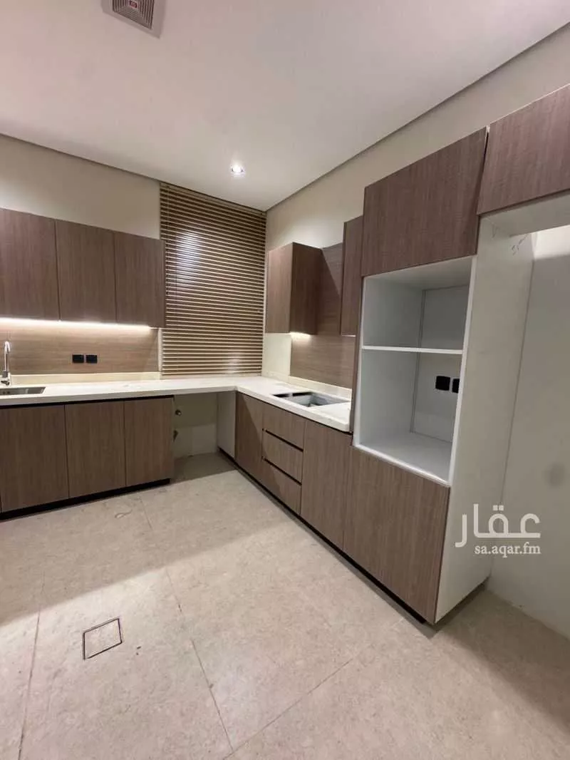 4 bedroom apartment in Taibah, Eastern Province 14