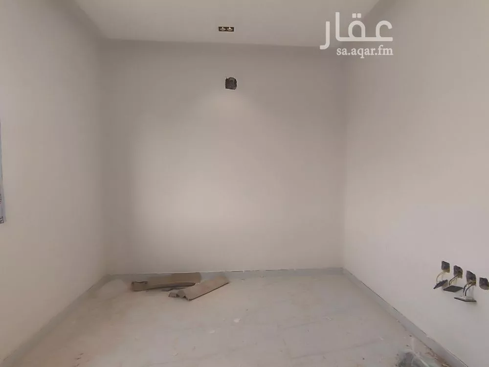 6 bedroom floor in Okaz 3