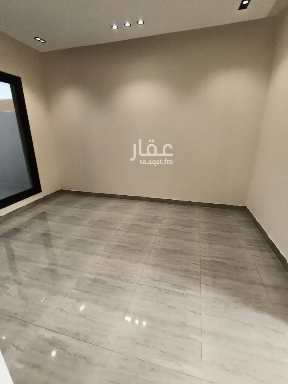 5 bedroom floor in Okaz 5