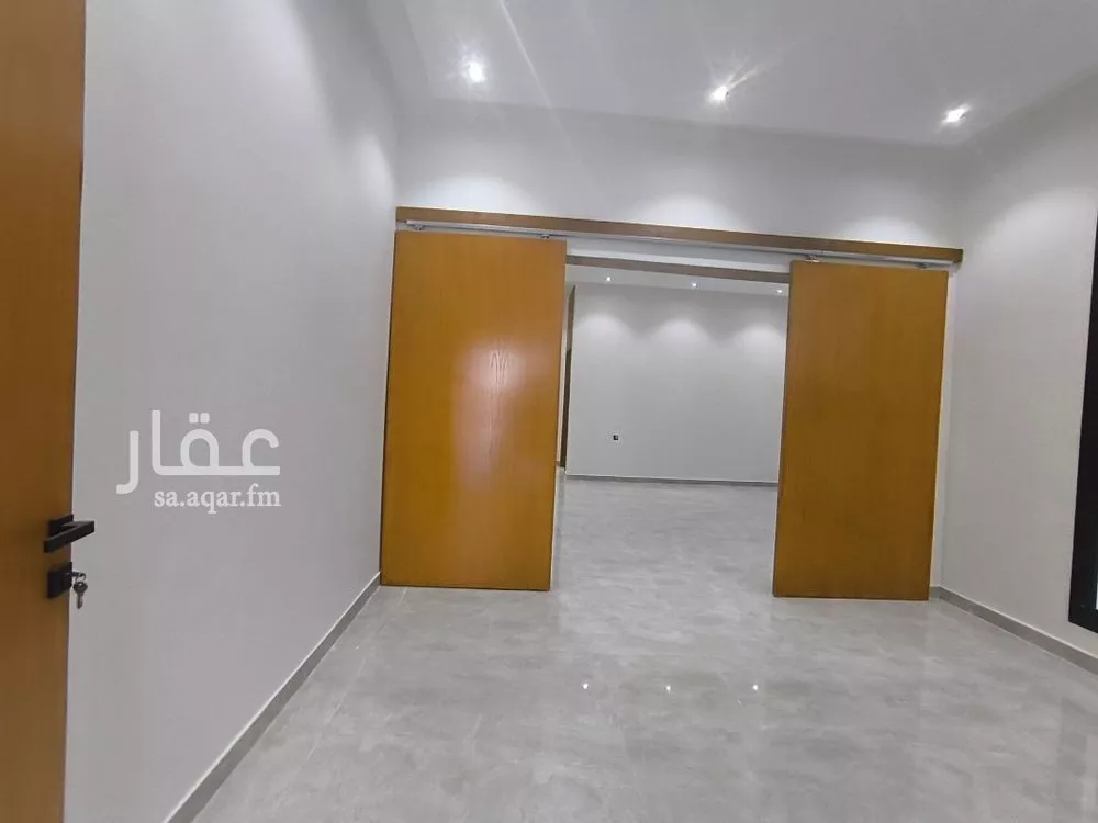 دوبلكس 6 غرف في طويق 3