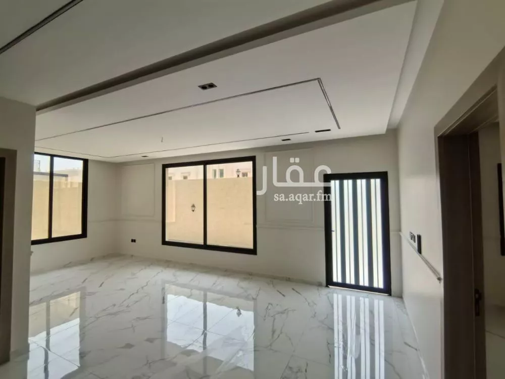 شقة 6 غرف في ضاحية الملك فهد 3